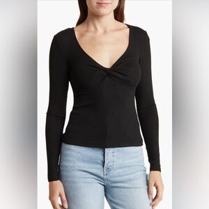Elodie Knot Front Top